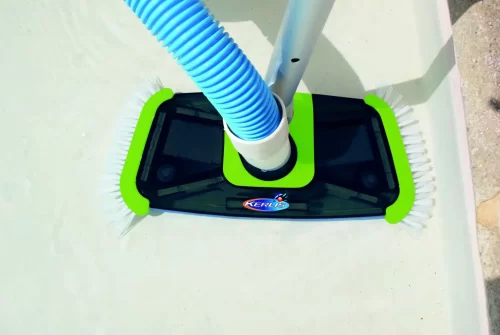 Functional vacuum cleaner head (bottom suction)